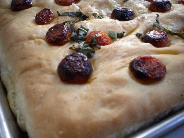 easy homemade focaccia recipe | writes4food.com