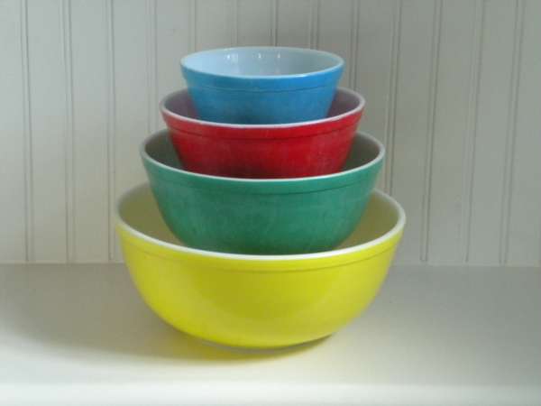 RUBBERMAID 2663 MIXING BOWL Set Yellow Vintage Brought to You by  Theheartthehome 