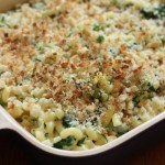 good-for-you macaroni and cheese with 'hidden' vegetables | writes4food.com