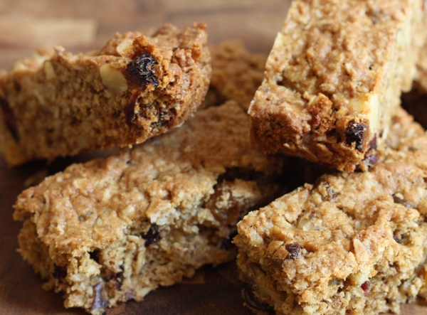 easy oatmeal bar cookie recipe | writes4food.com
