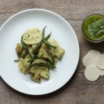 easy pasta recipe with potatoes and pesto | writes4food.com