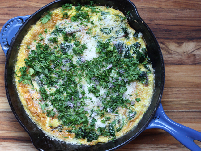 spinach frittata with herbs recipe | writes4food.com