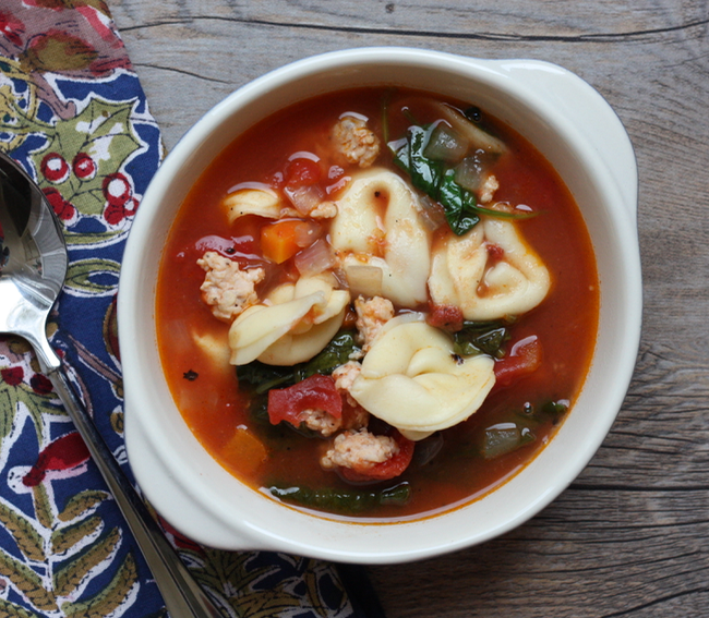 Italian chicken sausage soup with spinach and tortellini | writes4food.com