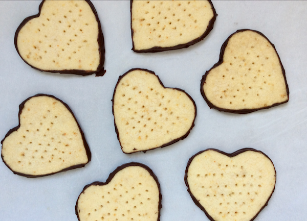 heart-shaped chocolate orange shortbread cookie recipe