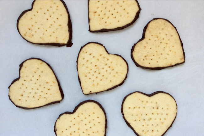 heart-shaped chocolate orange shortbread cookie recipe