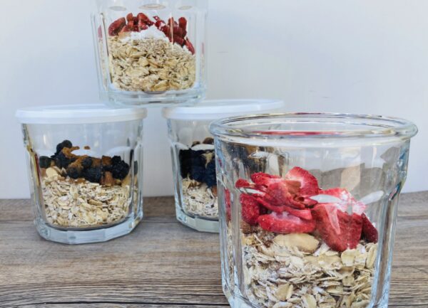 DIY Instant Oatmeal Jars with Dehydrated Fruit Breakfast Recipes